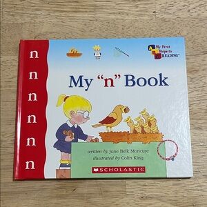 Scholastic My N Book My First Steps to Reading